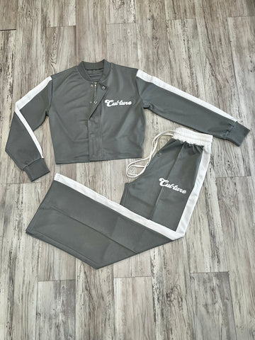 Grey/White Pleated Premium Tracksuit(W)