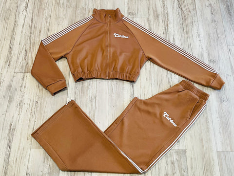 Camel Cropped/Wide Leg Striped Tracksuit(W)